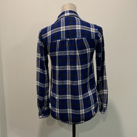 AMERICAN Eagle Blue Plaid Boyfriend Fit Button Down Shirt - Picture 10 of 15